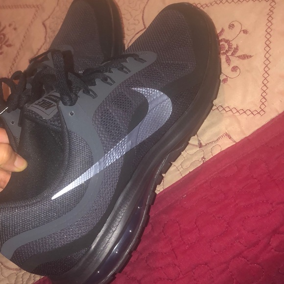 NIKE maxdynasty brandnew shoes - Picture 3 of 4